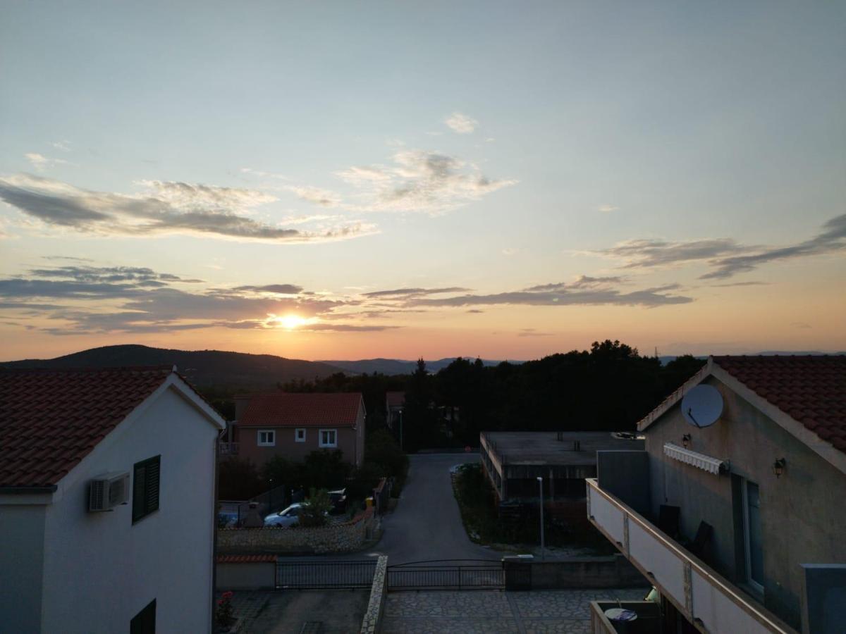 Apartman Mediteran Šibenik Exteriör bild