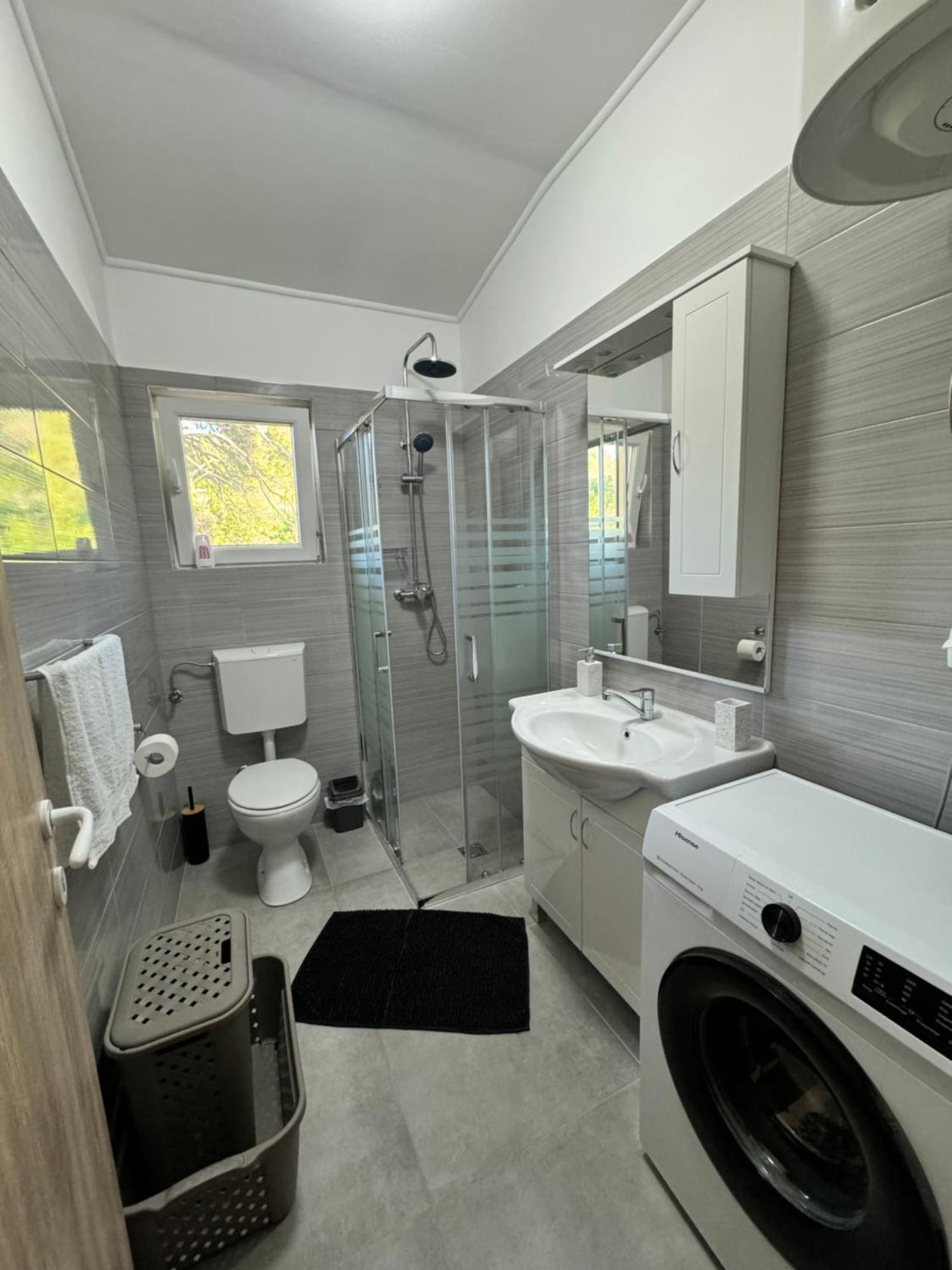 Apartman Mediteran Šibenik Exteriör bild